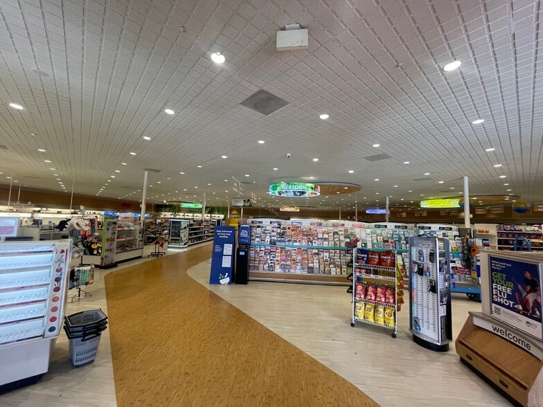 Primary Photo Of 701 E Blithedale Ave, Mill Valley Drugstore For Lease