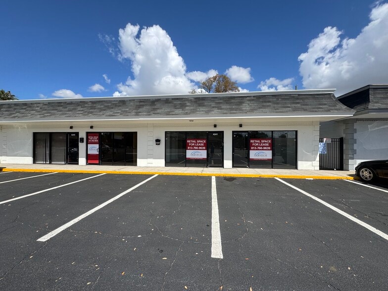 Primary Photo Of 4239 W Kennedy Blvd, Tampa General Retail For Lease