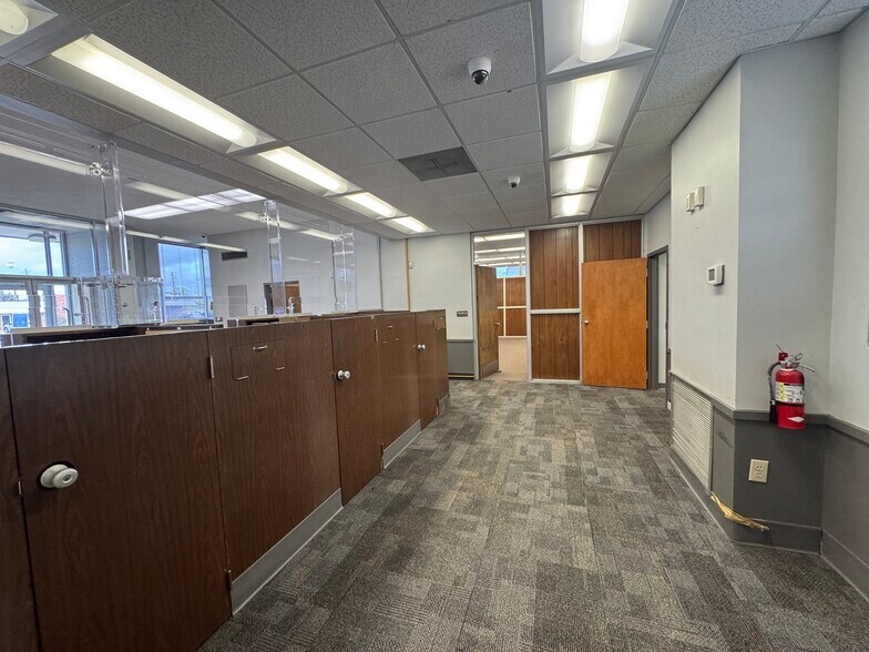 More Photos Of 612 Highway 11 S, Meridian Specialty For Sale