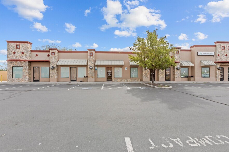 More Photos Of 460 W Main St, Fernley Freestanding For Sale