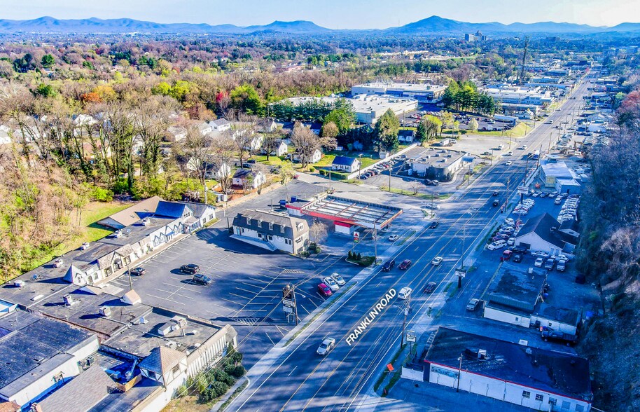 More Photos Of 3117 Franklin Rd SW, Roanoke Storefront For Lease