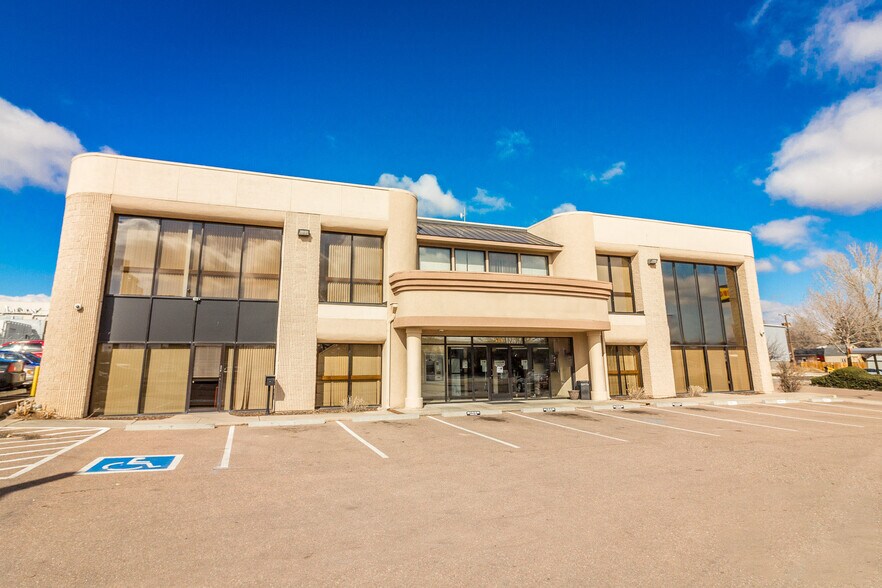 More Photos Of 518 Chelton Pl, Colorado Springs Office For Lease