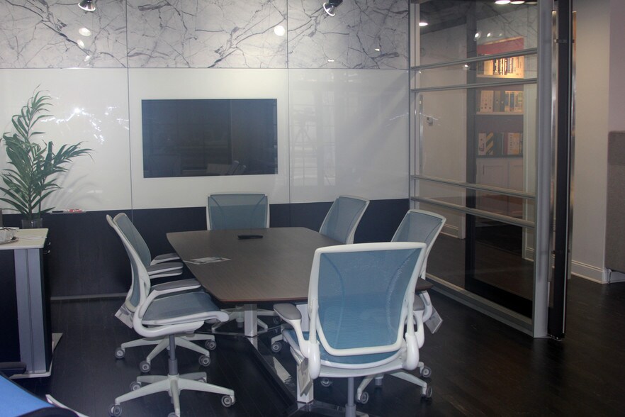 More Photos Of 228-230 Winslow St, Fayetteville Loft Creative Space For Sale