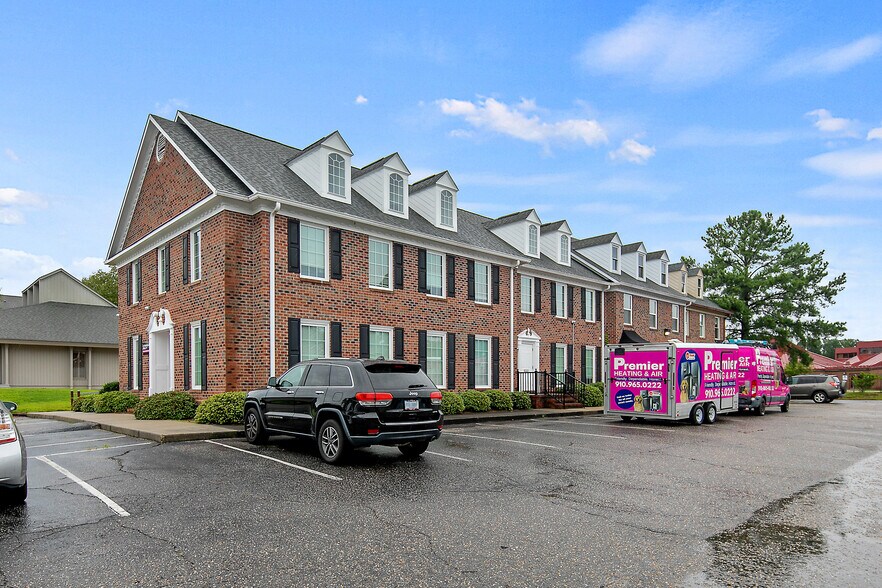 More Photos Of 581 Executive Pl, Fayetteville Office For Sale