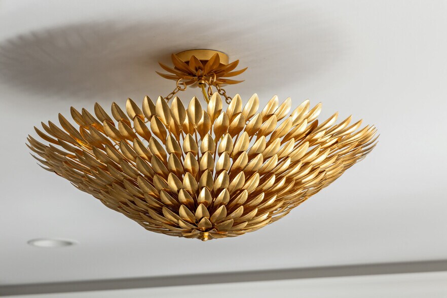 More Photos Of 1810 W 35th St, Austin Specialty For Sale