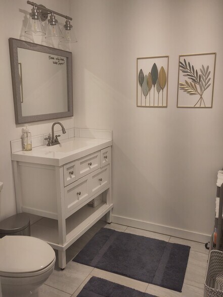 More Photos Of 6655 Arapahoe Rd, Boulder Warehouse For Lease