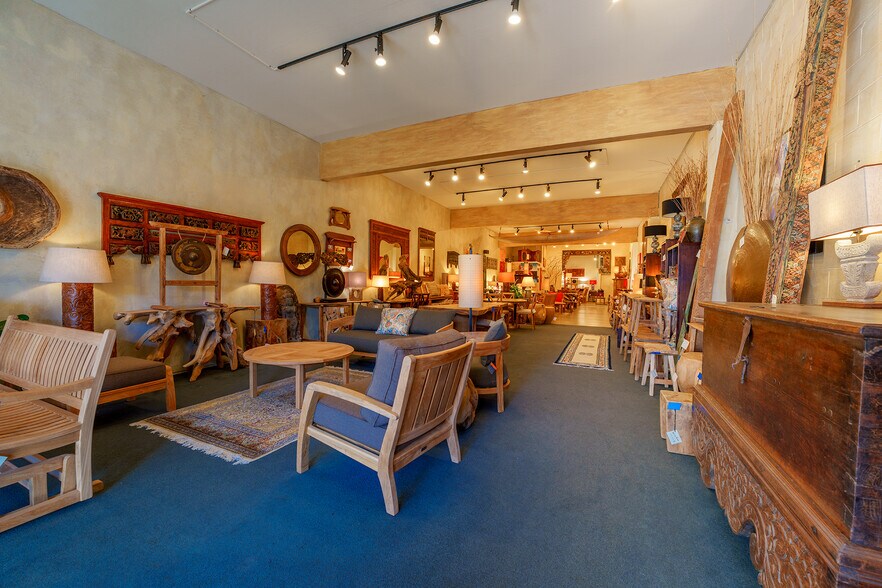 More Photos Of 529-539 Ramona Ave, Monterey Freestanding For Sale