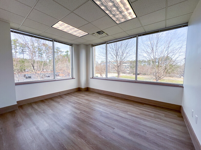 More Photos Of 3000 Rdu Center Dr, Morrisville Office For Sale