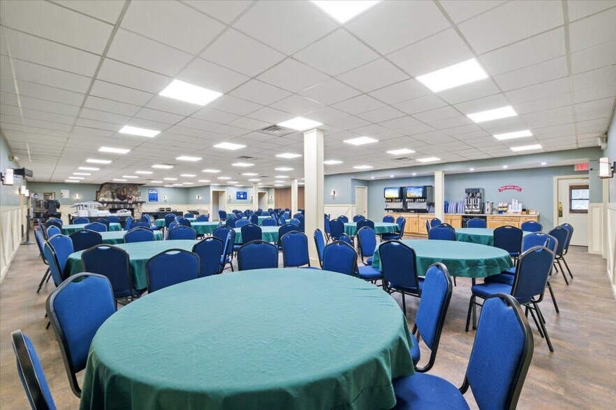 More Photos Of 64 White Dr, Milan Specialty For Sale