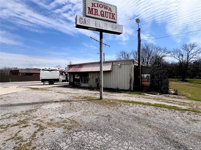 Primary Photo Of 909 S Garfield Ave, Kiowa Convenience Store For Sale