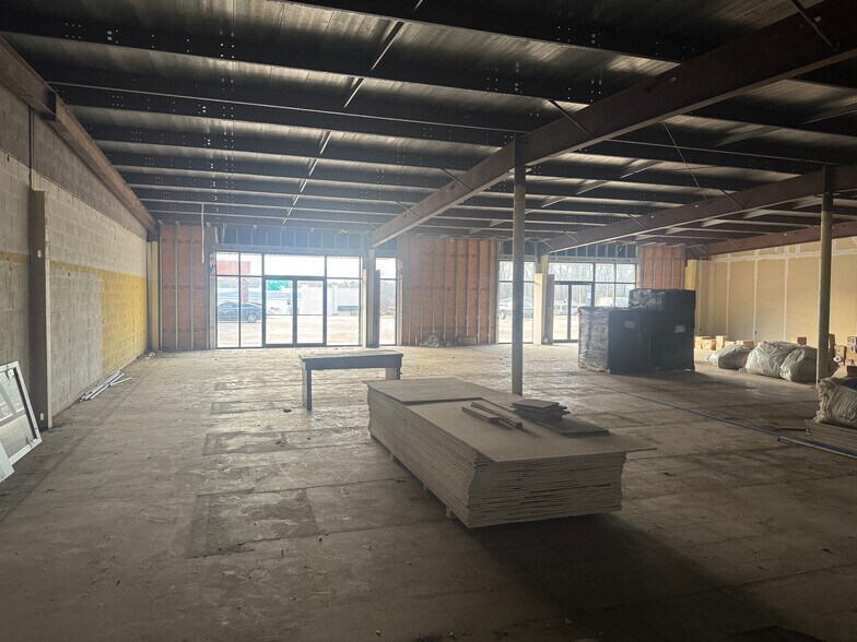 More Photos Of 414 Highway 61 N, Natchez Unknown For Lease