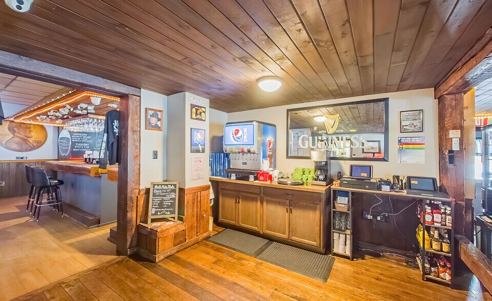 More Photos Of 184 Jamison City Rd, Benton Restaurant For Sale