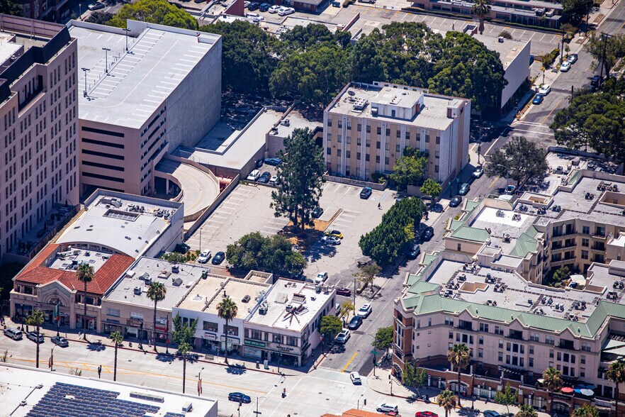 Primary Photo Of 747 E Green St, Pasadena Movie Radio TVStudio For Sale
