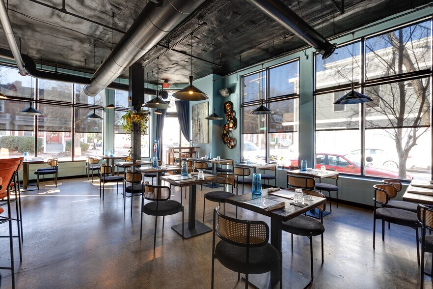 More Photos Of 2028 W Cary St, Richmond Apartments For Sale