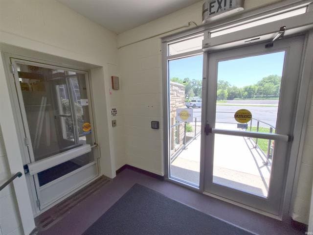 More Photos Of 832 E Center St, Warsaw Religious Facility For Sale