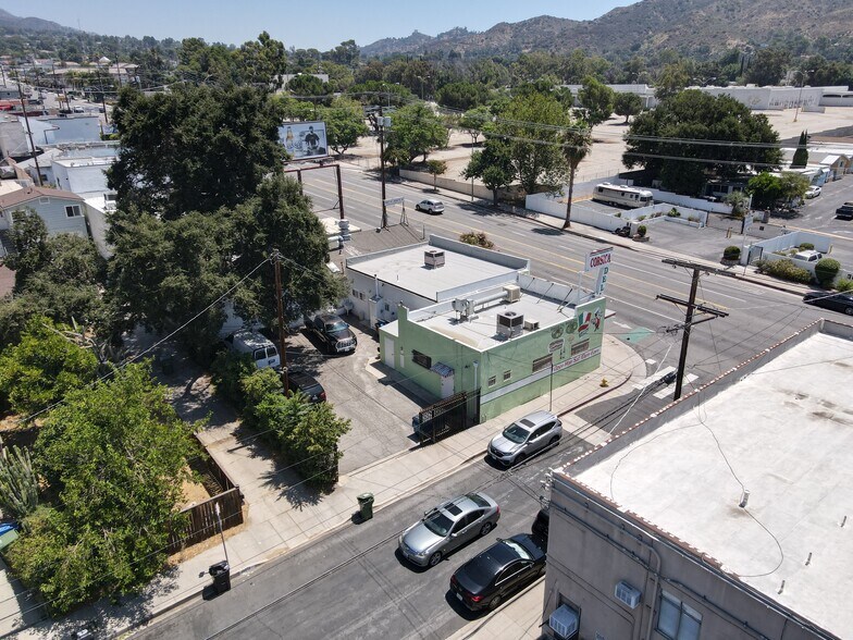More Photos Of 8109 Foothill Blvd, Sunland Storefront For Sale