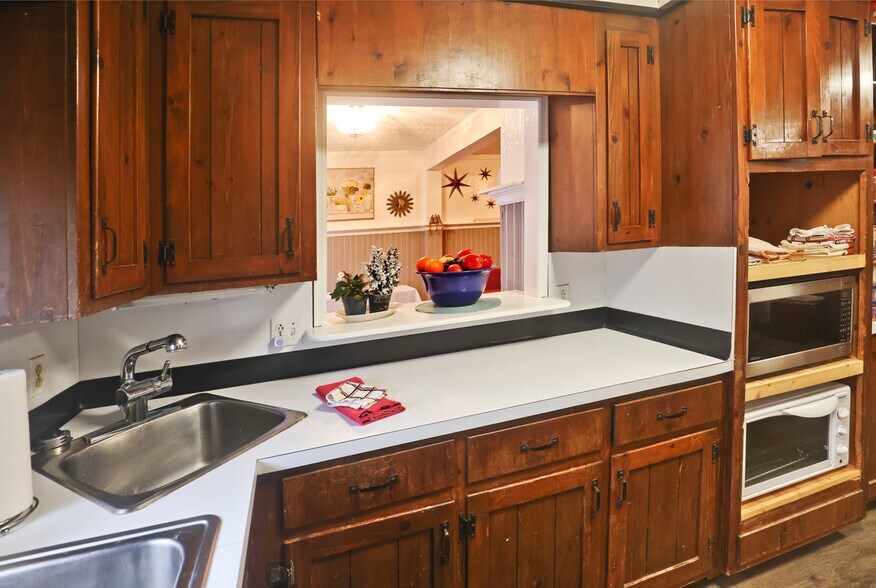 More Photos Of 43 Europe Ln, Clayton Apartments For Sale