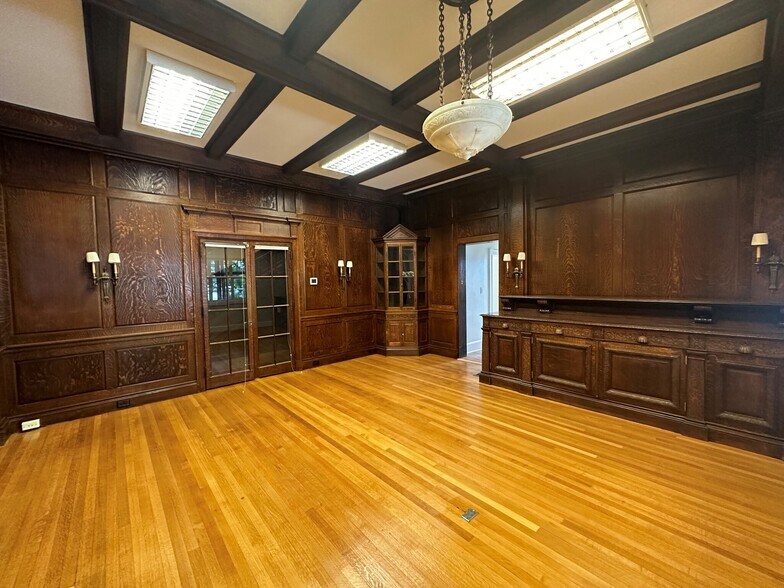 Primary Photo Of 71 Elm St, Worcester Office For Lease