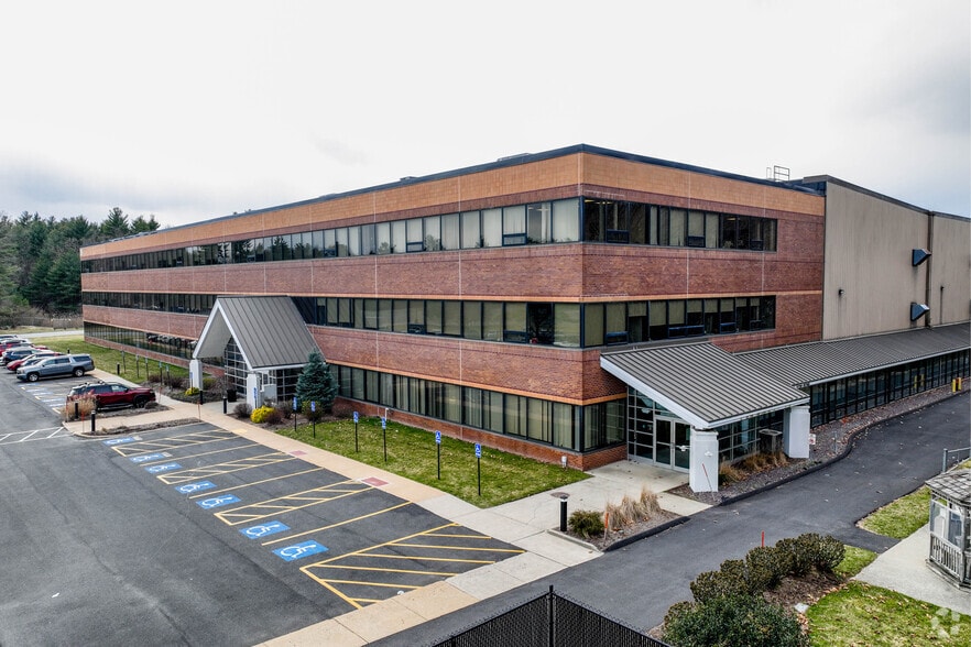 More Photos Of 35 United Dr, West Bridgewater Distribution For Lease