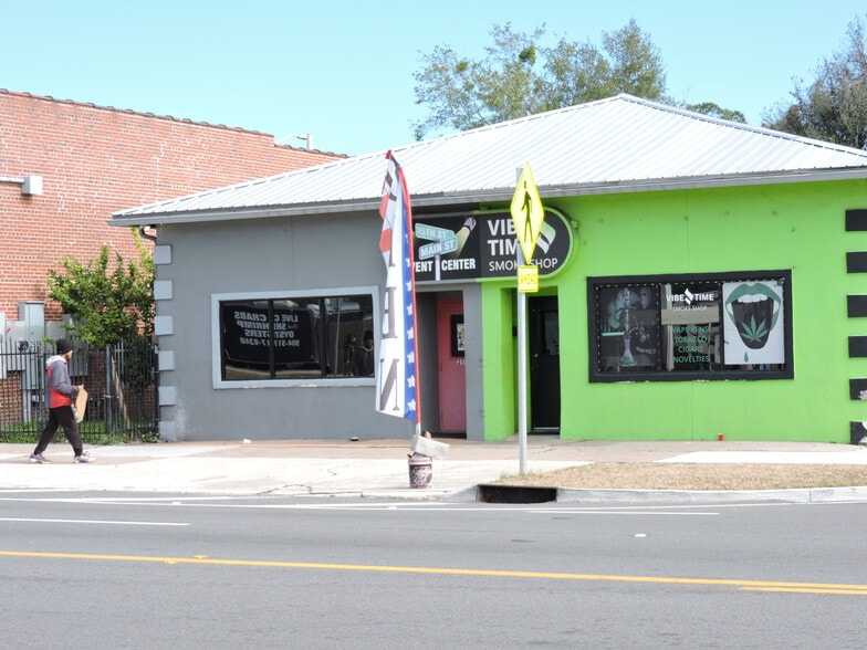 More Photos Of 2504 Main St, Jacksonville Freestanding For Sale