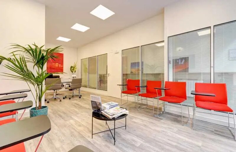 Primary Photo Of 62 Rue Ampère, Paris Office For Sale