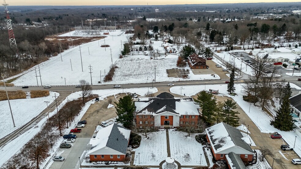 More Photos Of 312 N Cleveland Massillon Rd, Akron Medical For Sale