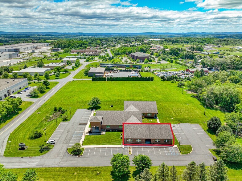 More Photos Of 4350 Independence Dr, Schnecksville Medical For Lease