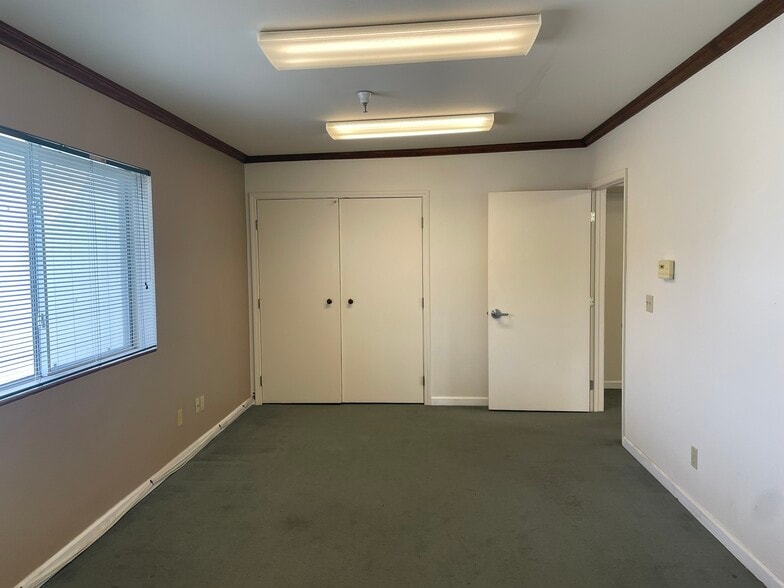 More Photos Of 3715 Santa Rosa Ave, Santa Rosa Warehouse For Lease