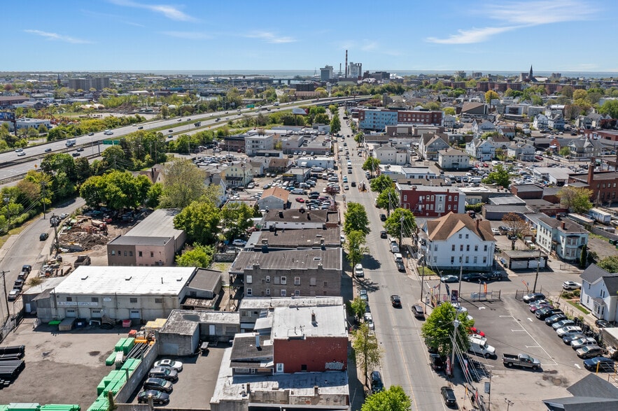 More Photos Of , Bridgeport General Retail For Sale