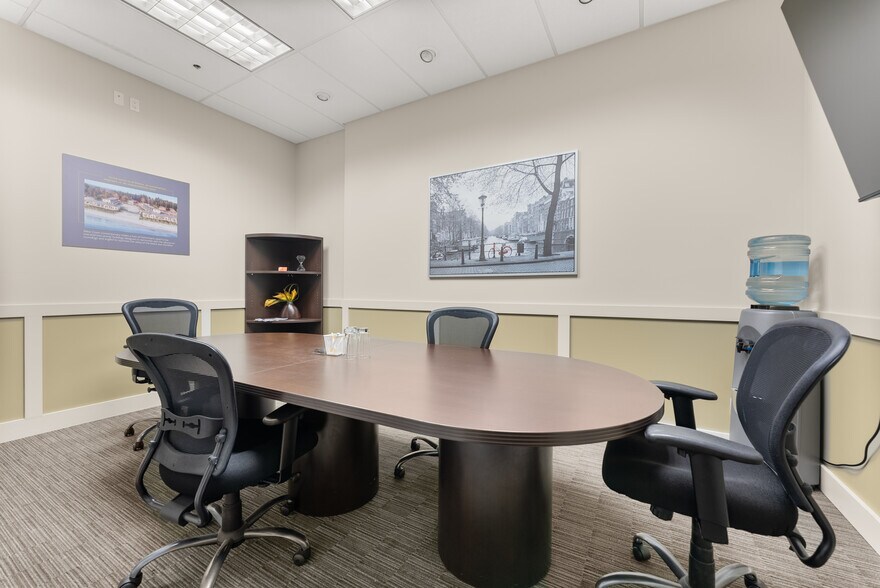 More Photos Of 6033 London Rd, Richmond Apartments For Sale