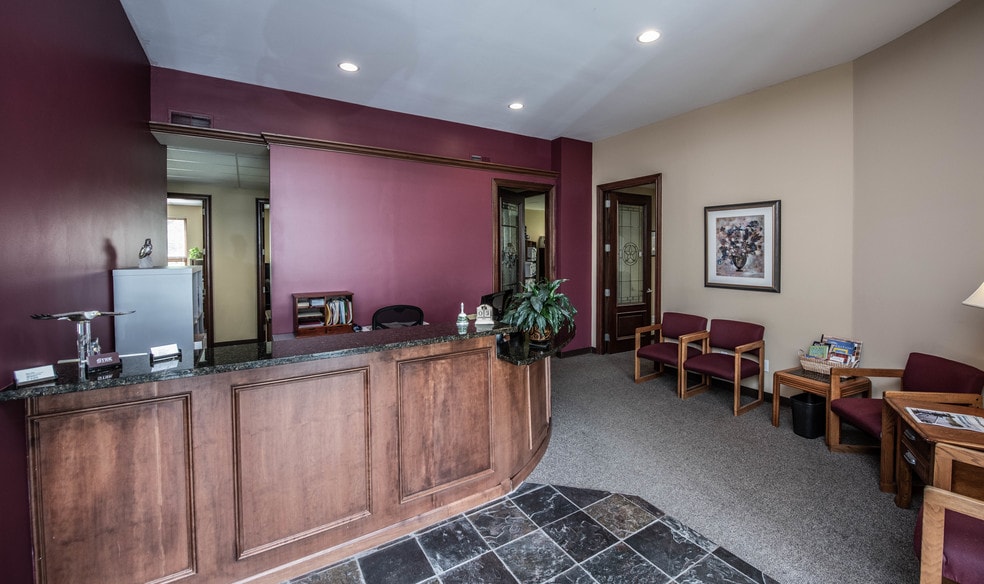 More Photos Of 4450 Erin Dr, Eagan Medical For Lease