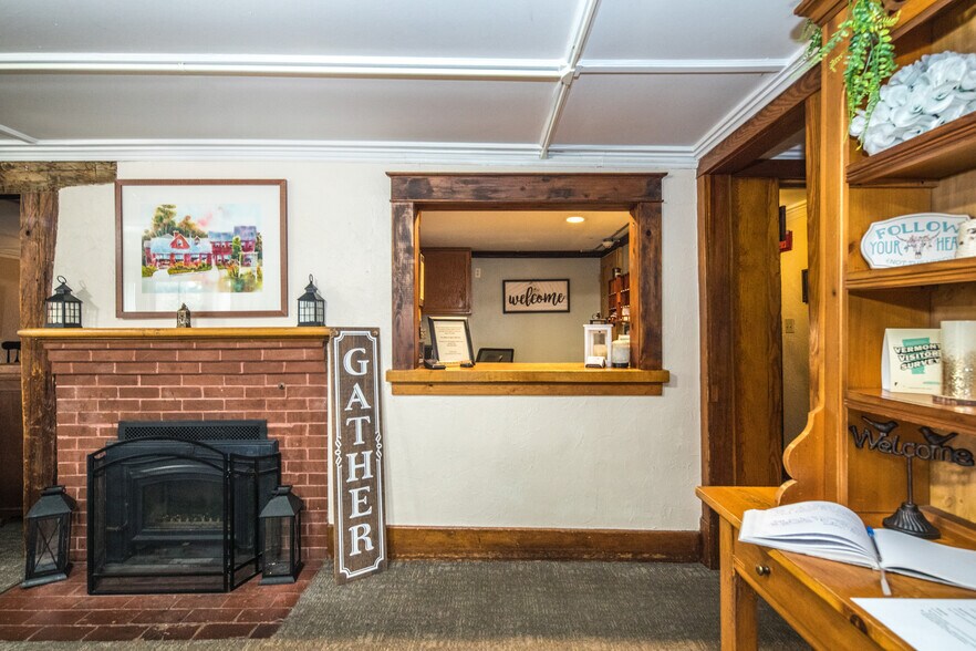 More Photos Of 78 Cream Hill Rd, Mendon Hospitality For Sale