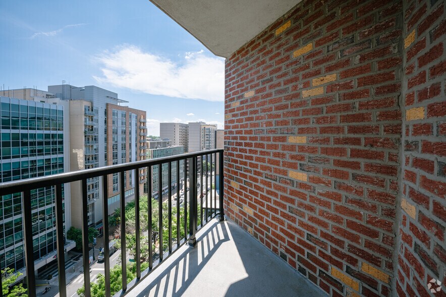 More Photos Of 8750 Georgia Ave, Silver Spring Apartments For Lease