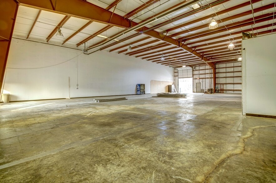 More Photos Of 5211 Cutter Ct, Prince Frederick Industrial For Sale