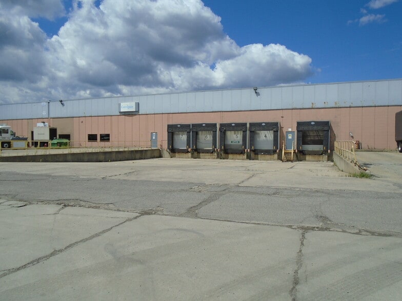 Primary Photo Of 32500 Van Born Rd, Wayne Manufacturing For Lease