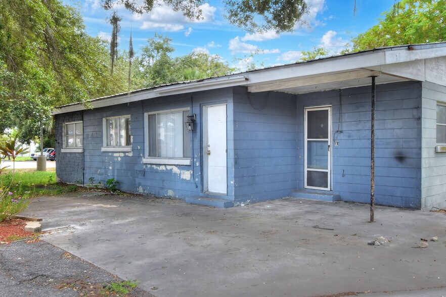 More Photos Of 1649 3rd St SW, Winter Haven Religious Facility For Lease