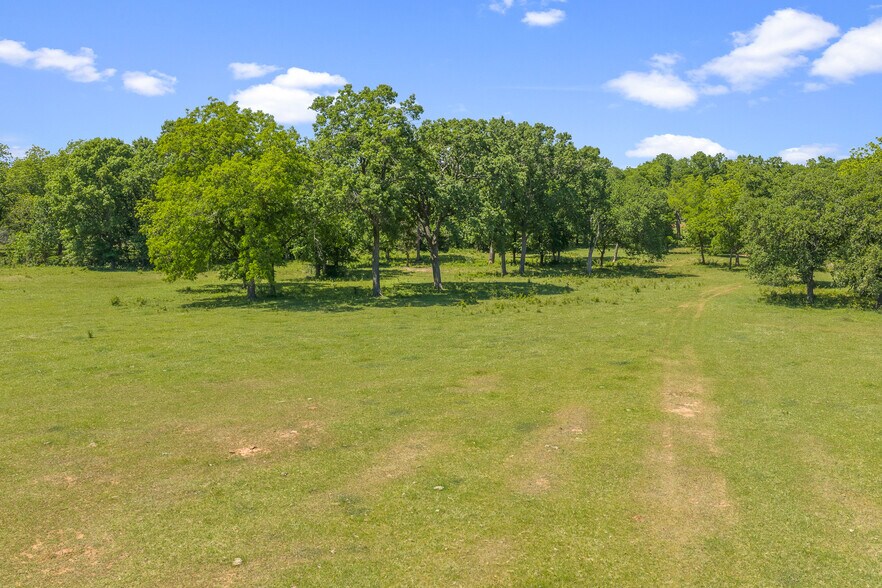 More Photos Of 4480 Memorial Rd, Lone Grove Land For Sale