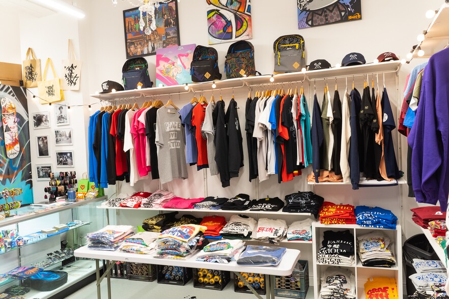 More Photos Of 15 Canal Pl, Bronx Coworking Space