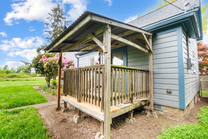More Photos Of 1133 Irvington Dr, Eugene Land For Sale