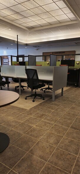 More Photos Of 115 S Court St, Crown Point Coworking Space