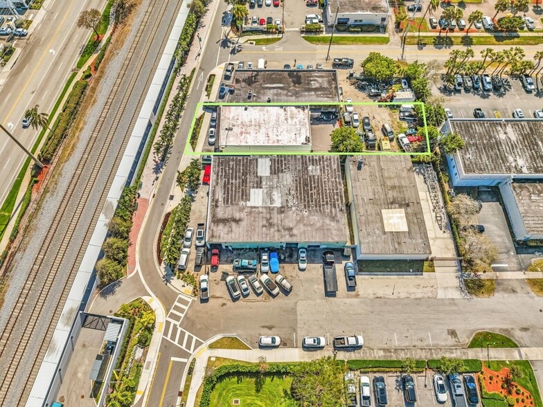 More Photos Of 303 NW 1st Ave, Boca Raton Warehouse For Sale