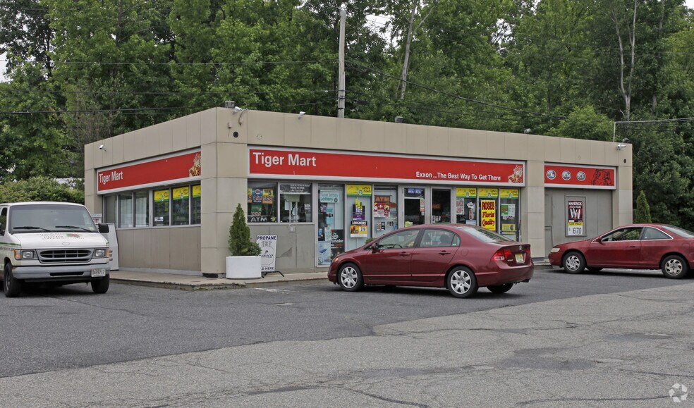 More Photos Of 1440 State Route 23, Wayne General Retail For Lease