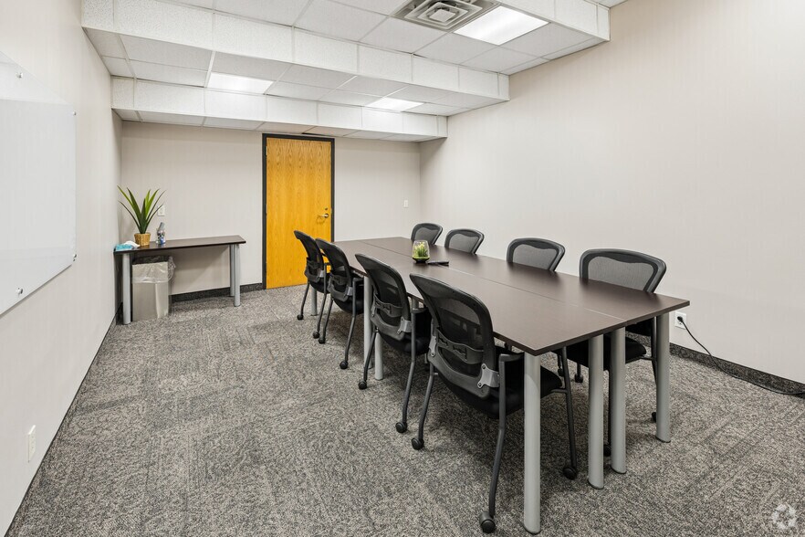 More Photos Of 1619 Dayton Ave, Saint Paul Medical For Lease