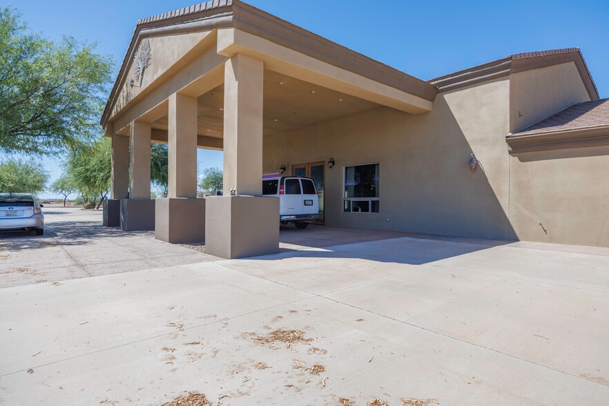 More Photos Of 16286 S Sunland Gin Rd, Arizona City Rehabilitation Center For Sale
