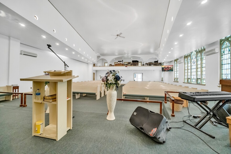 More Photos Of 803 N Wooster Rd, Barberton Religious Facility For Sale