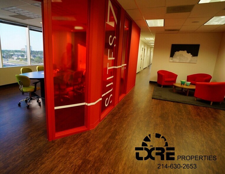 More Photos Of 1111 W Mockingbird Ln, Dallas Office For Sale