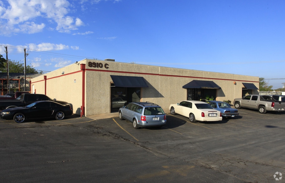 More Photos Of 8910 Research Blvd, Austin Unknown For Lease