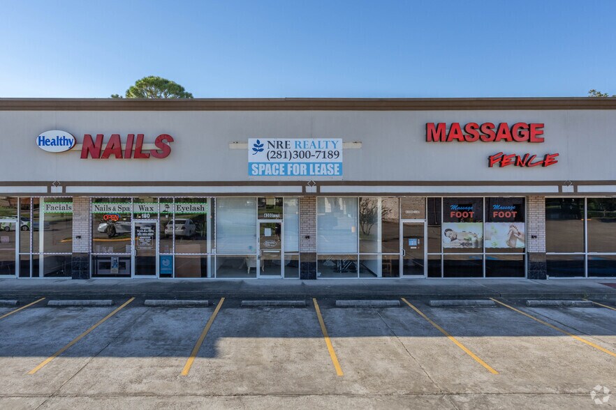 More Photos Of 4300-4302 Fairmont Pky, Pasadena Unknown For Lease