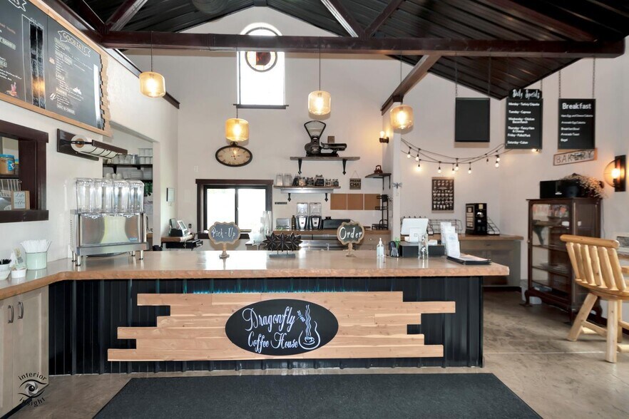 More Photos Of 1015 Colfax St, Crescent City Restaurant For Sale