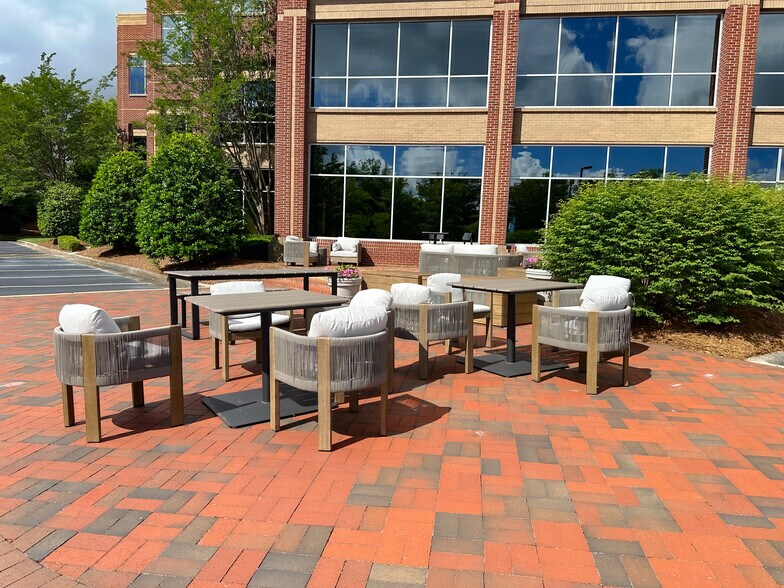More Photos Of 1500 Perimeter Park Dr, Morrisville Unknown For Lease